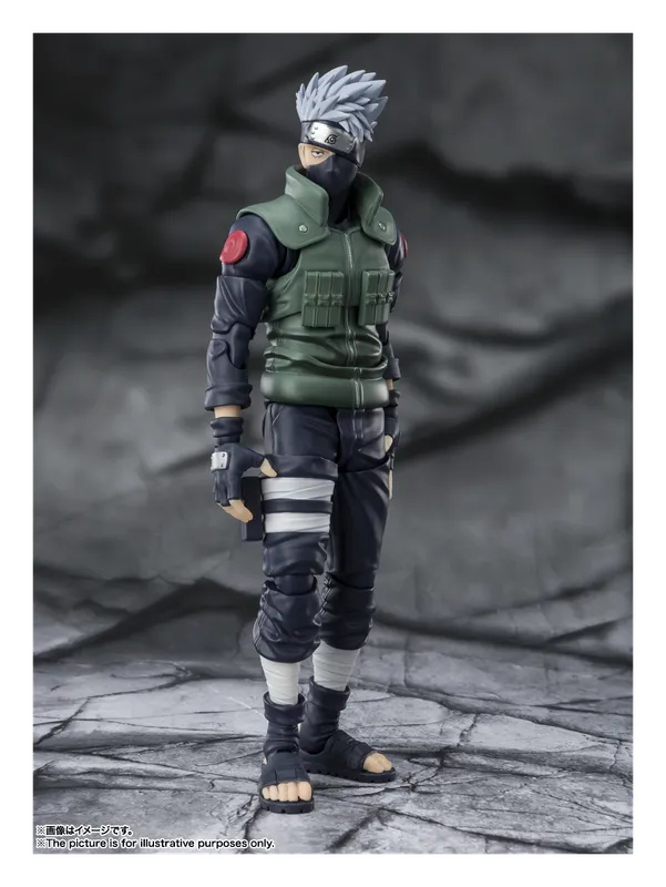S.H.Figuarts Kakashi Hatake figure standing with hands relaxed