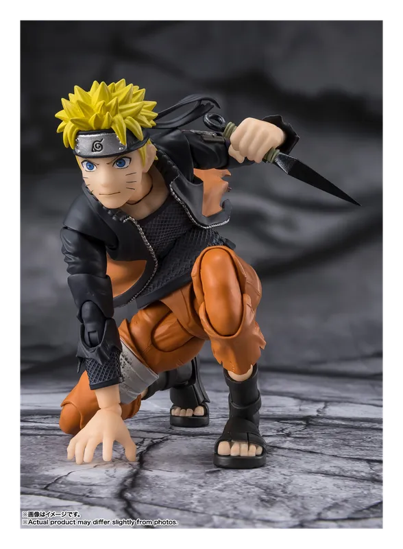 S.H.Figuarts Naruto Uzumaki figure kneeling with a kunai