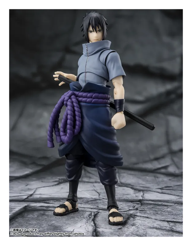 S.H.Figuarts Sasuke Uchiha Solitary Shinobi figure with purple rope belt and sword, front view