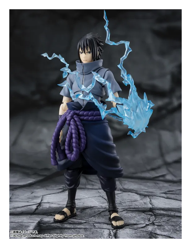 S.H.Figuarts Sasuke Uchiha figure with blue Chidori lightning effect