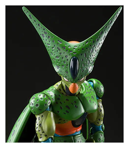 Close-up of the S.H.Figuarts Cell First Form figure's head