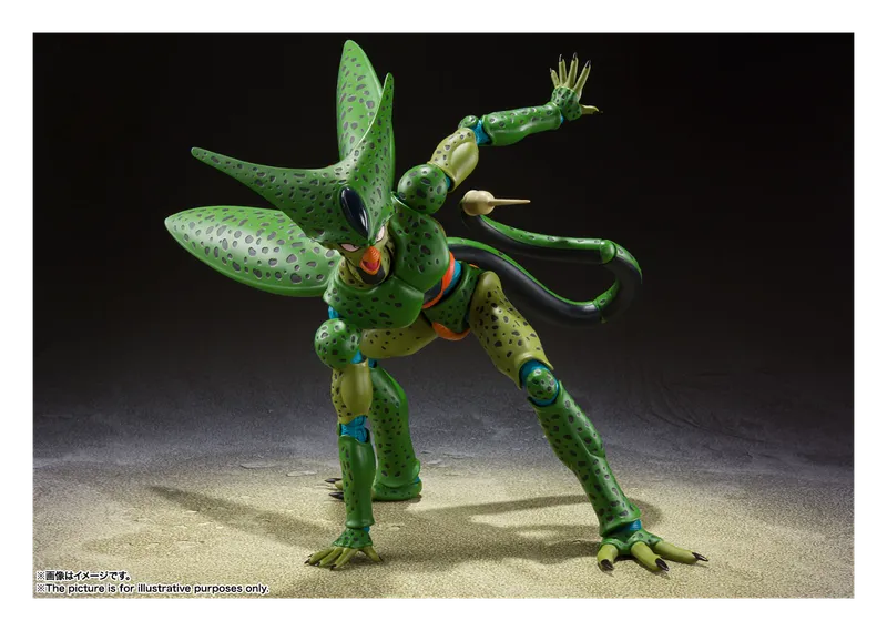 S.H.Figuarts Cell First Form figure crouched in an attack pose