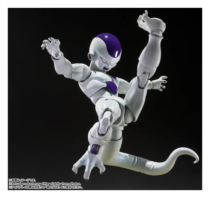 S.H.Figuarts Frieza Fourth Form figure throwing a high kick