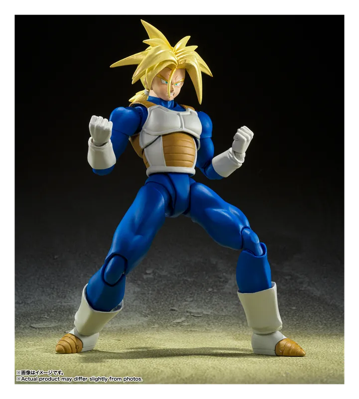 S.H.Figuarts Super Saiyan Trunks figure with fists raised