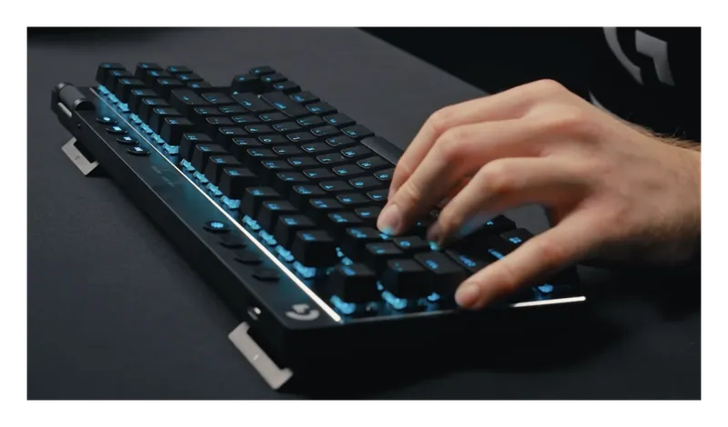 Hand typing on the Logitech G Pro X TKL Lightspeed keyboard