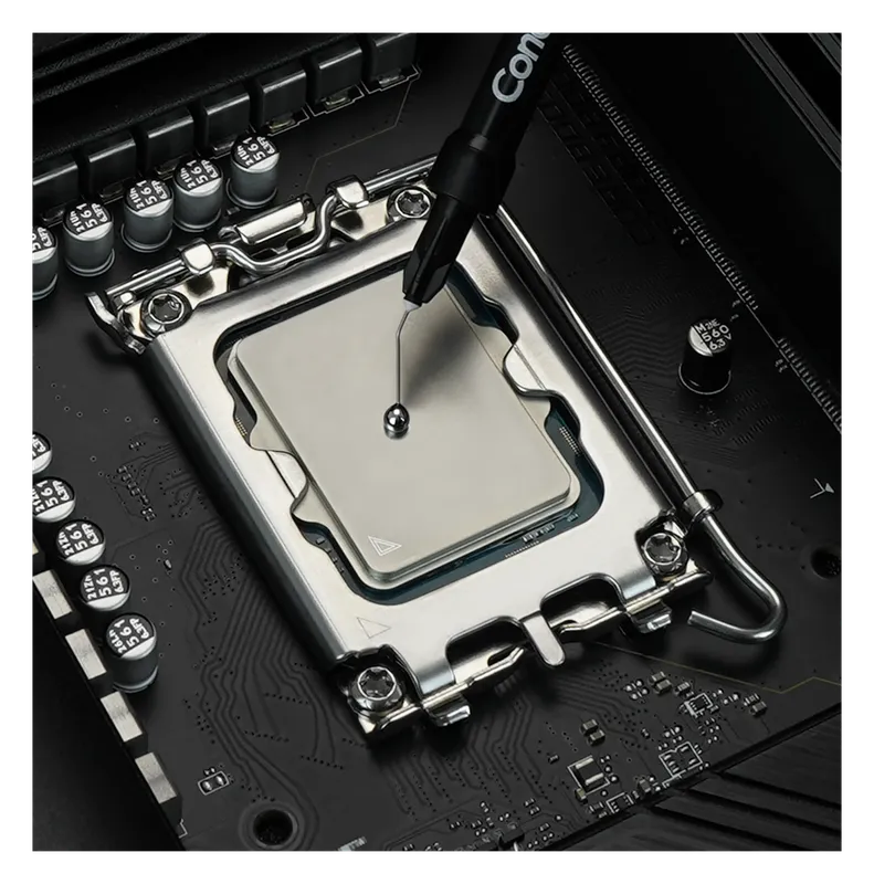 Thermal Grizzly Conductonaut liquid metal applied to a CPU